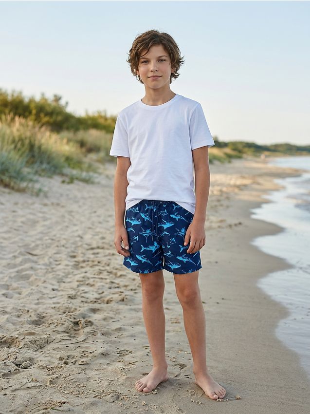 Sinsay - Șort de baie cu motiv de rechini - bleumarin