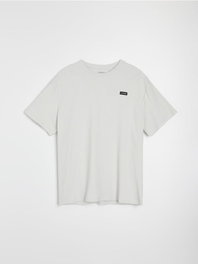 Sinsay - Tricou din bumbac comfort fit din tricot waffle - nude