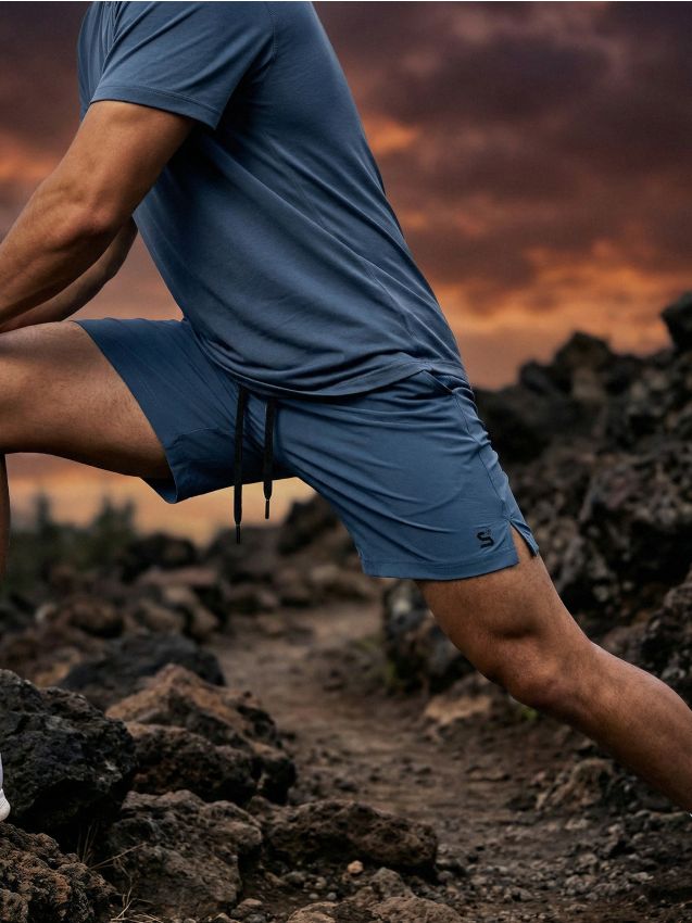 Sinsay - Pantaloni scurți sport - albastru metalizat