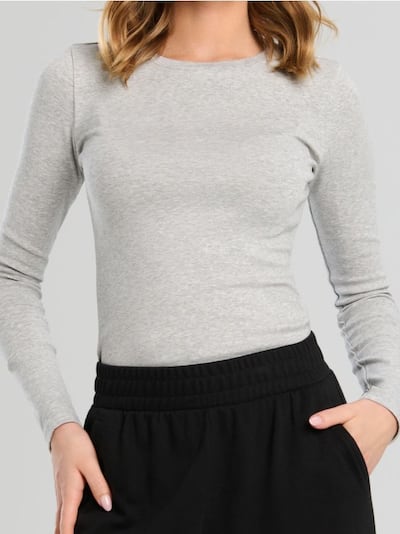 Pikkade varrukatega bodi