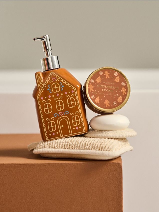 Sinsay - Dávkovač na mydlo v tvare perníkovej chalúpky - zlatohnedá