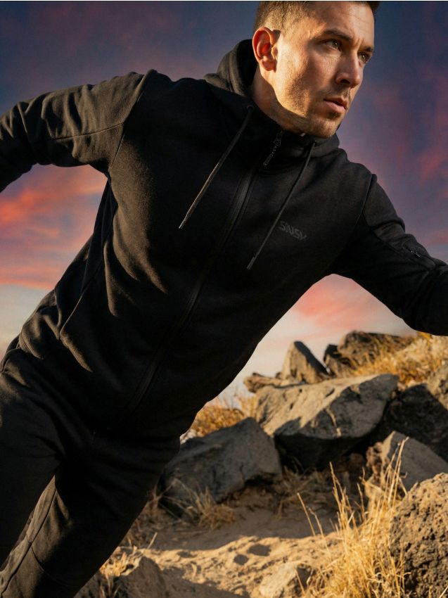 Sinsay - Hanorac cu glugă și fermoar SNSY PERFORMANCE - negru