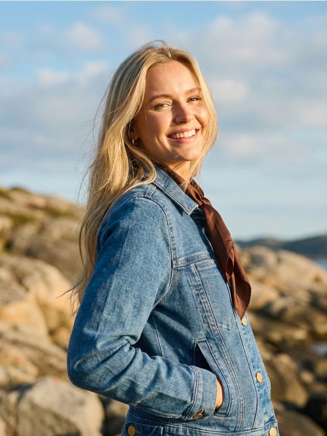 Sinsay - Jachetă denim comfort - albastru