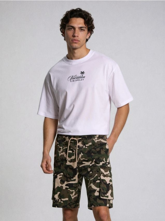 Sinsay - Szorty cargo ze wzorem moro - wielobarwny