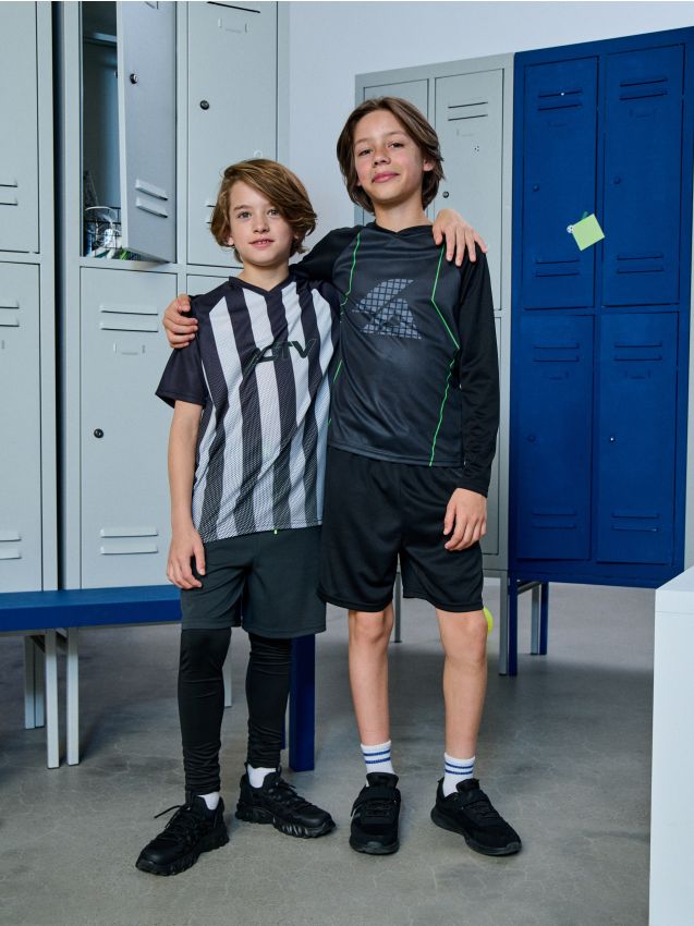 Sinsay - Sportowe szorty z legginsami Active - czarny