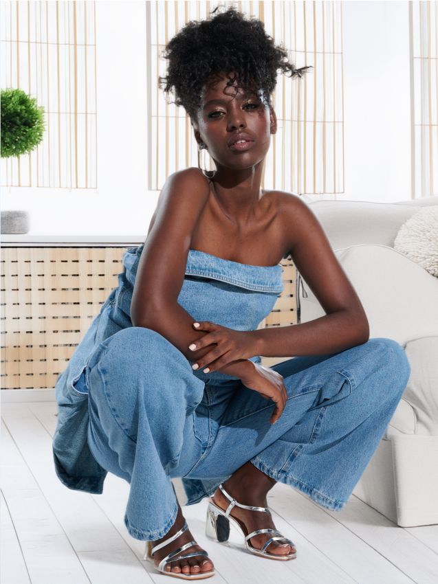 Босоніжки на блочних підборах