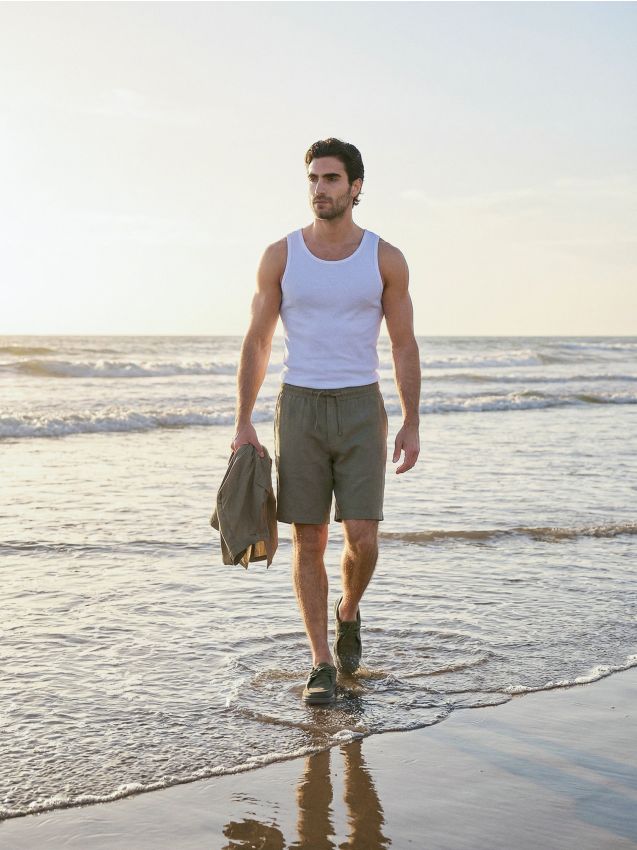 Sinsay - Pantaloni scurți cu adaos de in - verde-deschis