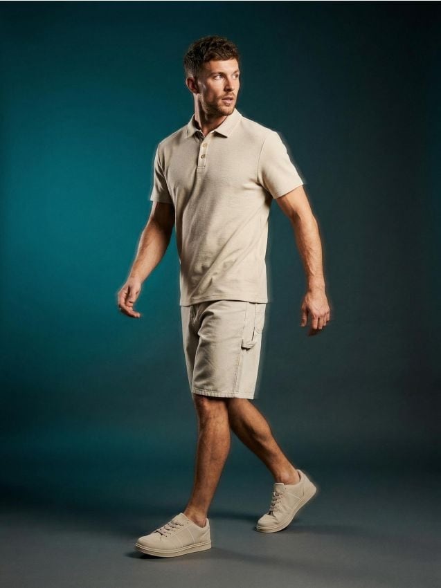 Sinsay - Pantaloni scurți baggy din bumbac - nude