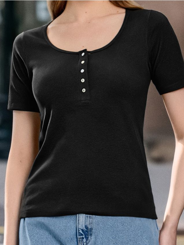 Sinsay - Prążkowana koszulka z guzikami - czarny