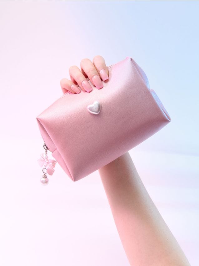 Sinsay - Trusou cosmetic din imitație de piele cu charm decorativ - roz-pastel