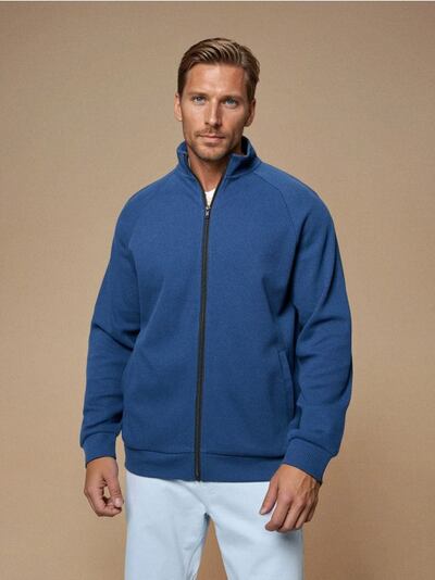 Світшот-бомбер