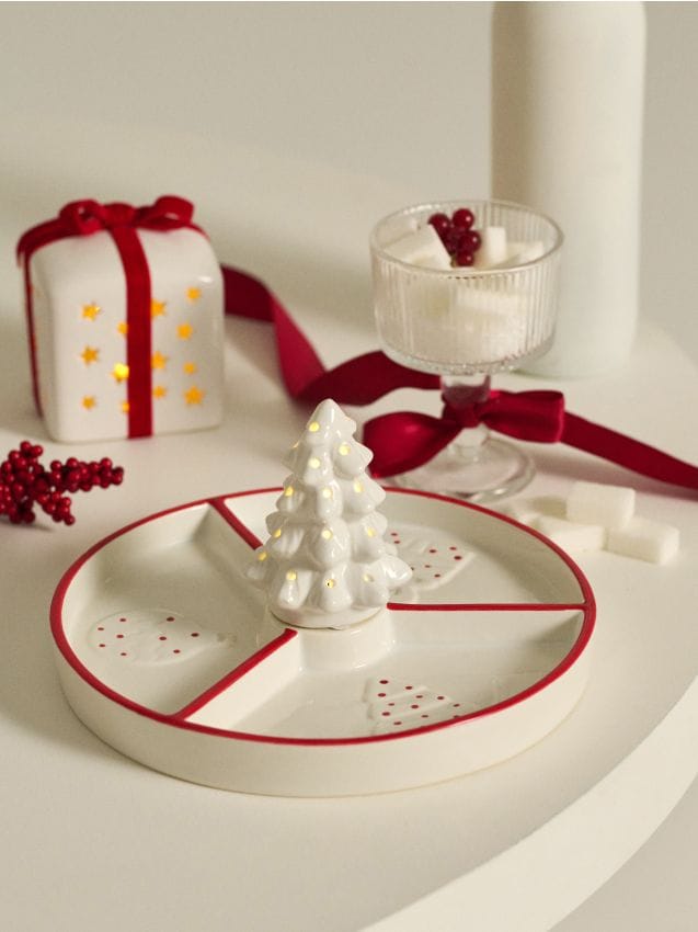 Sinsay - Tanier s LED vianočným stromčekom - biela