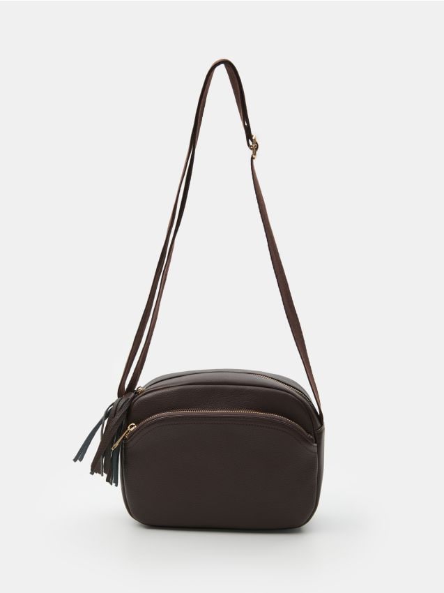 Sinsay - Borsetă mică crossbody din piele ecologică granulat - maro-închis