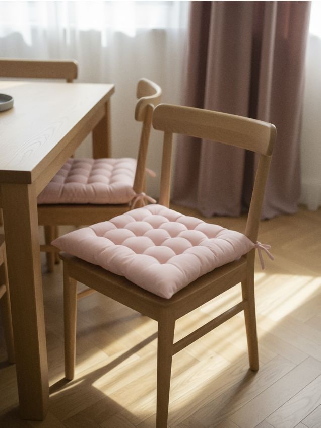 Sinsay - Vankúš na stoličku - pastelová ružová