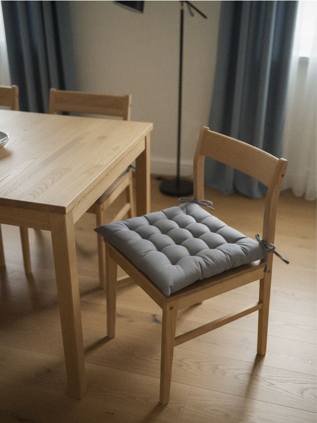 Sinsay - Vankúš na stoličku - tmavosivá