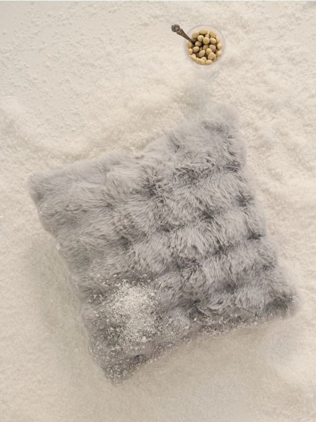 Sinsay - Poťah na vankúš s umelou kožušinou - svetlošedá