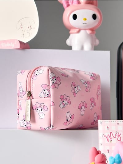 Vzorčasta kozmetična torbica My Melody