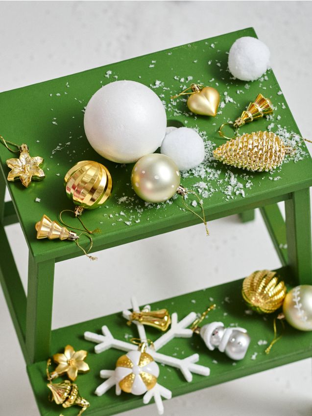 Sinsay - Sada vianočných gúľ rôznych tvarov, balenie 30 kusov - zlatá