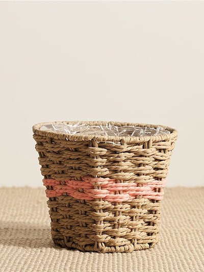 Плетена саксија