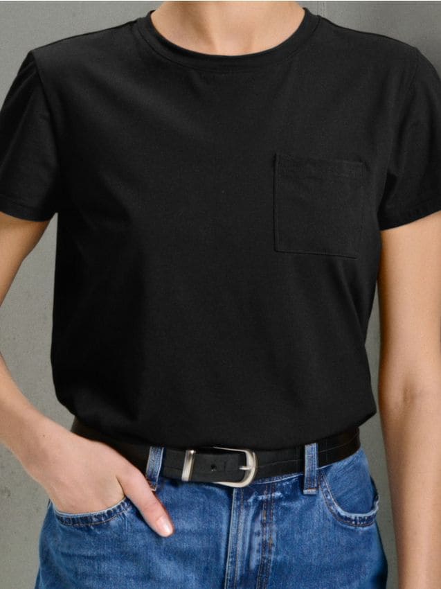 Sinsay - Bawełniana koszulka z kieszonką - czarny