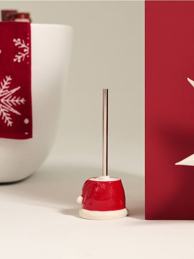 Држач за WC четка во облик на шапка на Дедо Мраз