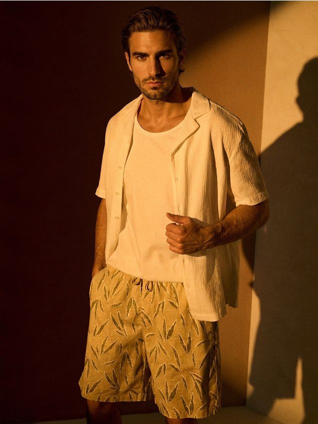 Sinsay - Pantaloni scurți - bej