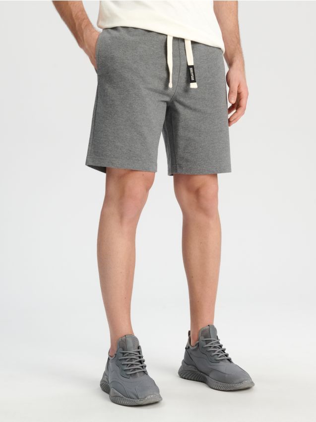 Pantalón corto
