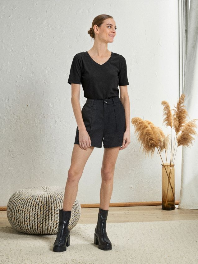 Sinsay - Tričko s véčkovým výstrihom - čierna