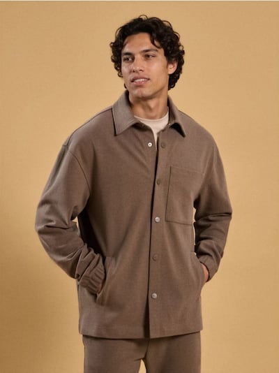 Розстібна кофта з коміром