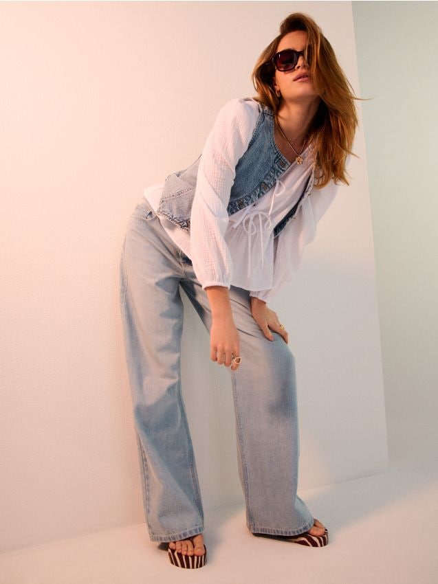 Sinsay - Vestă din denim cu cusături decorative - albastru