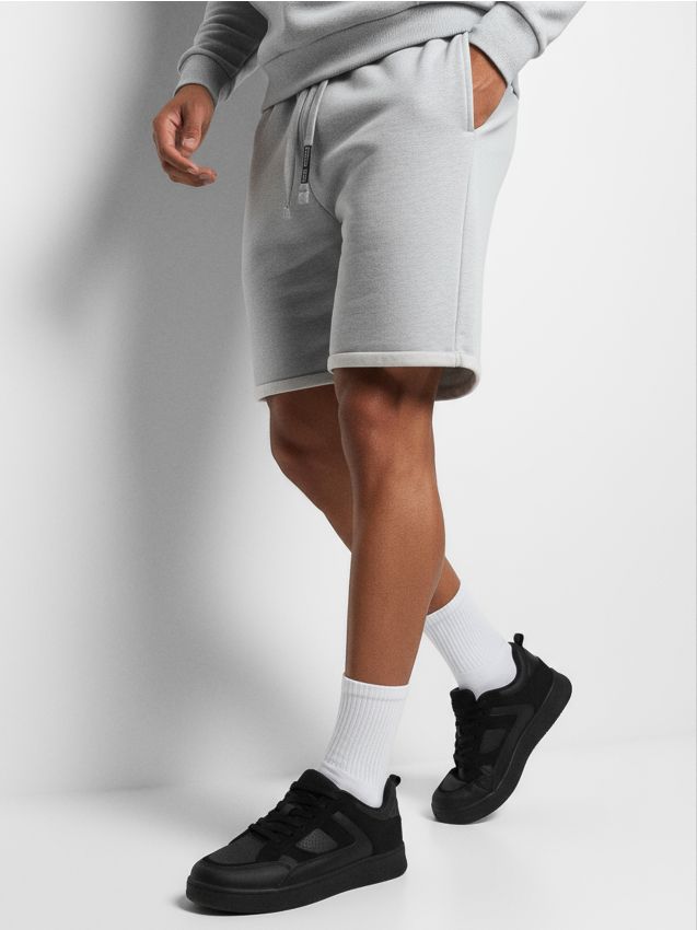 Sinsay - Pantaloni scurți slim fit - gri deschis