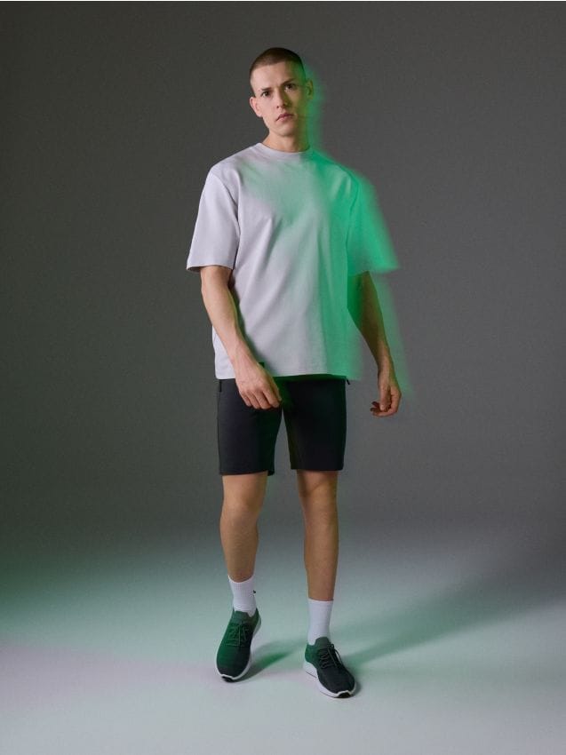 Sinsay - Tricou cu mânecă scurtă din material interlock - nude