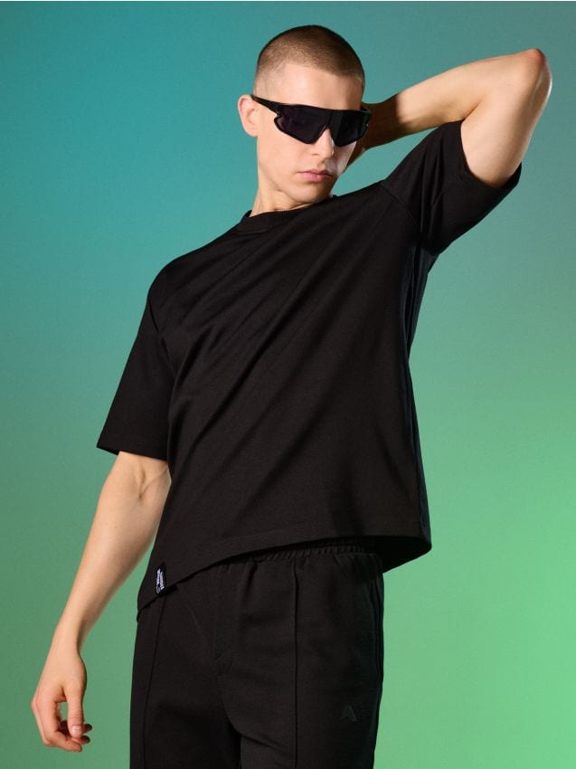 Sinsay - Tricou cu mânecă scurtă din material interlock - negru