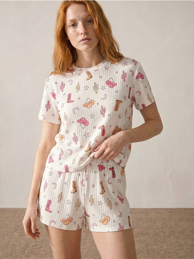 Sinsay - Pijama reiată din două piese cu motiv Vestul Sălbatic - alb