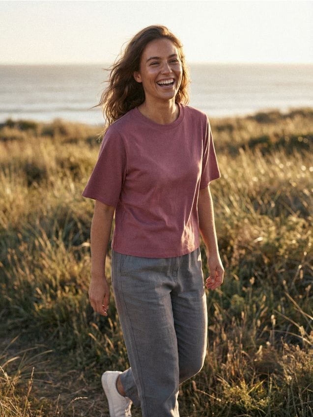 Sinsay - Tricou simplu cu mânecă scurtă - roz-pudră