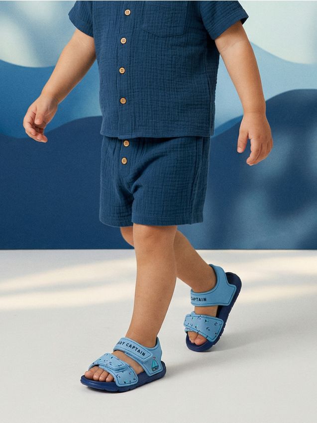 Sinsay - Sandale din spumă cu închidere cu arici și motiv marinăresc - albastru-pal