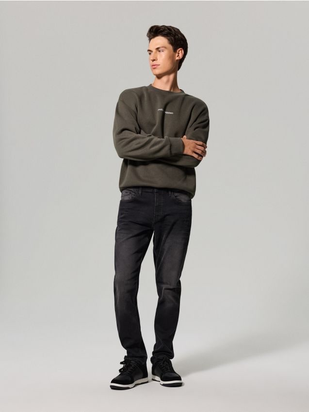 Sinsay - Blugi regular fit cu efect de prespălare - negru