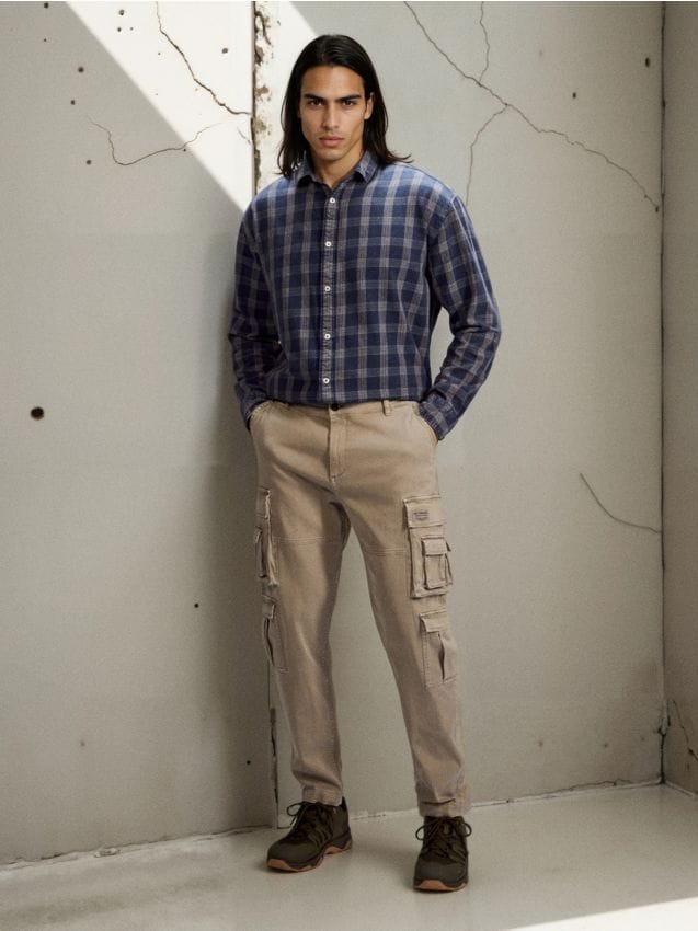 Sinsay - Spodnie cargo - beżowy