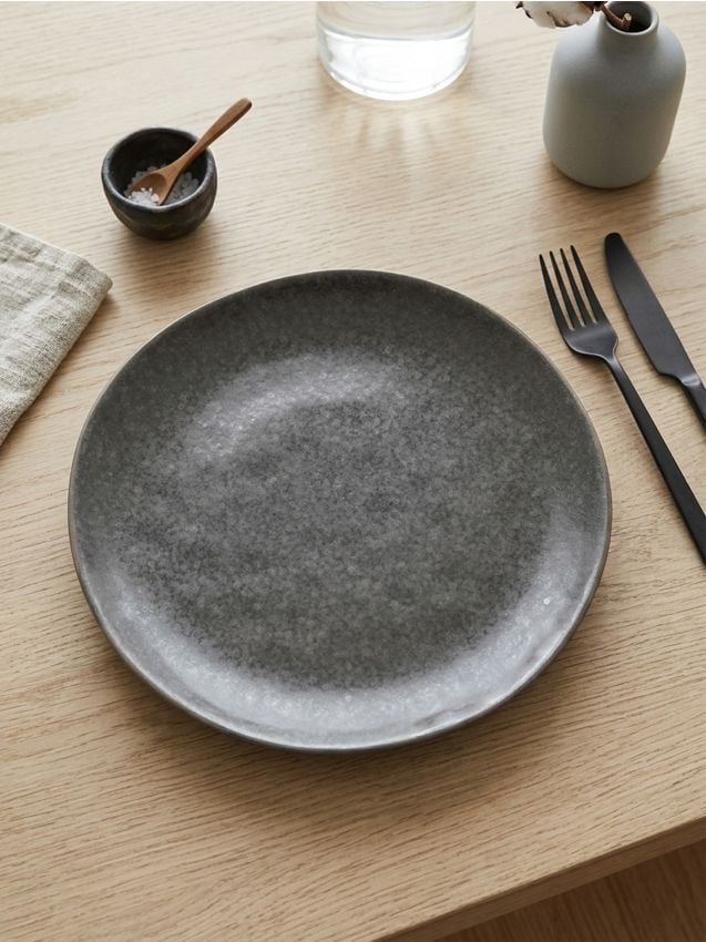 Sinsay - Farfurie plată cu model punctat - gri deschis