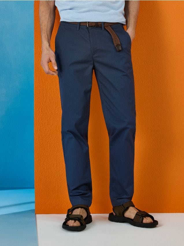 Sinsay - Pantaloni chino slim, cu curea - Gri-albăstrui