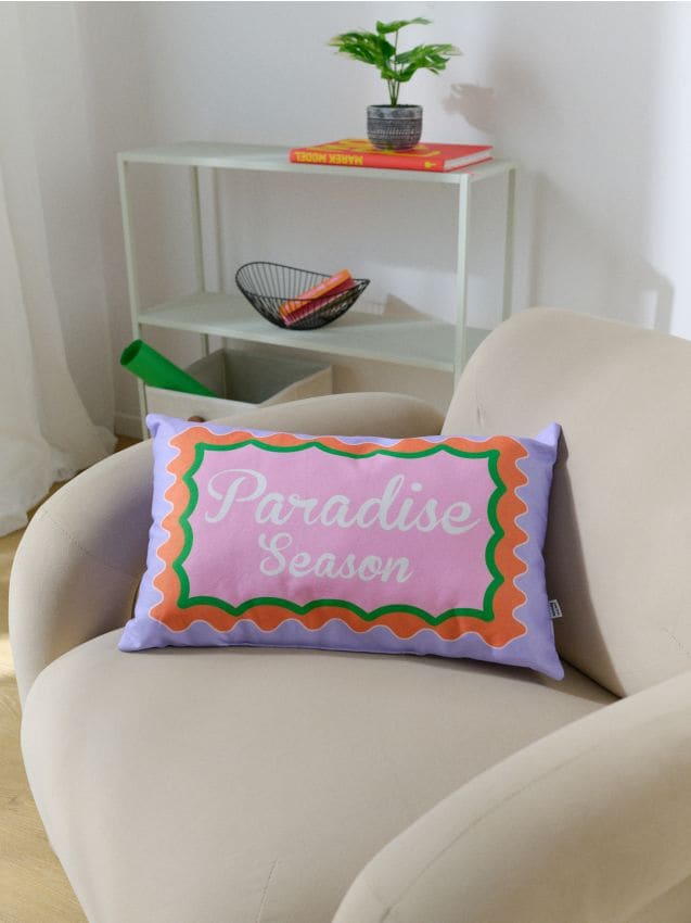 Sinsay - Pernă decorativă cu inscripția „Paradise Season” - roz