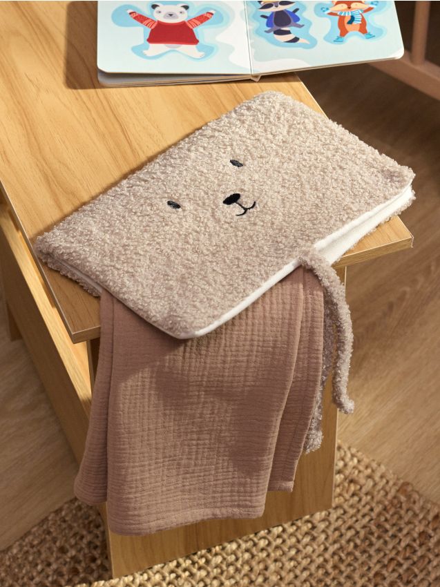 Sinsay - Obal na vlhčené obrúsky - viacfarebná