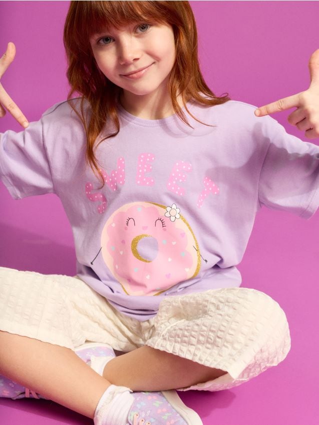 Sinsay - Tricou din bumbac cu imprimeu gogoșă - lavand