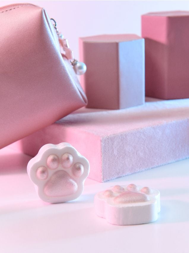 Sinsay - Bombe de baie în formă de lăbuțe de pisică cu parfum de vanilie, set 6 buc. - multicolor
