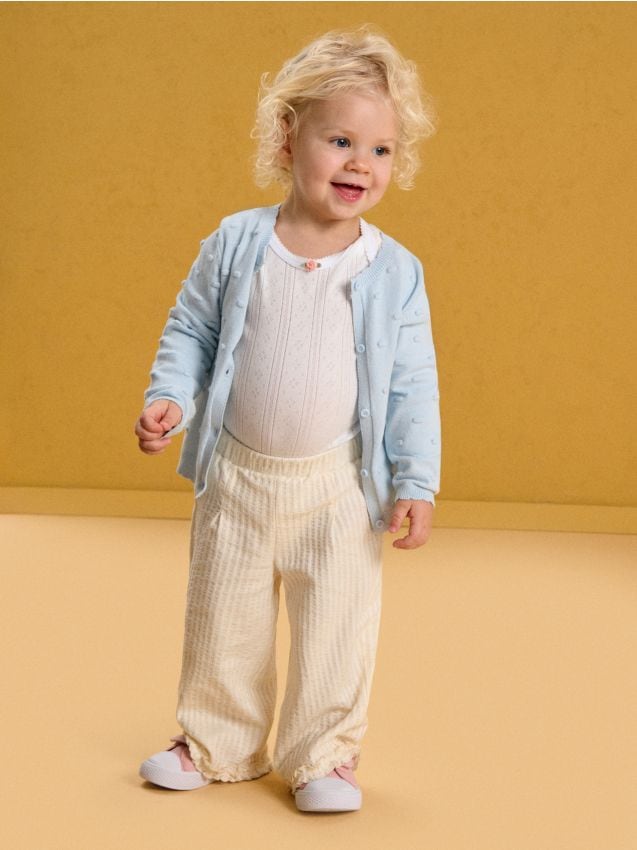 Sinsay - Body din tricot ajurat cu trandafir decorativ 3D - crem