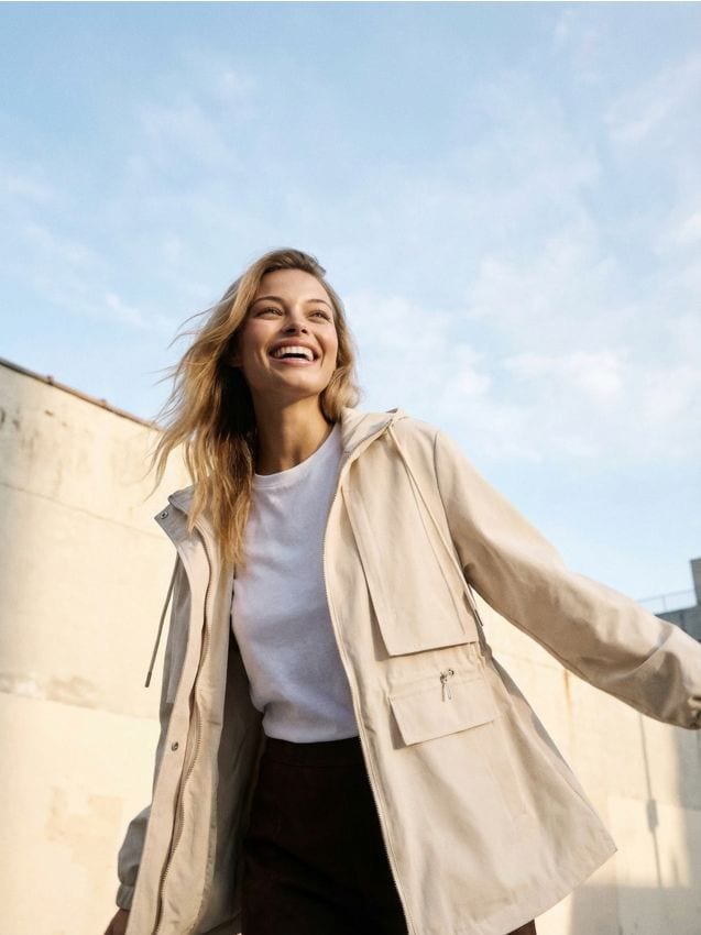 Parka jakk kapuutsi ja twill taskutega