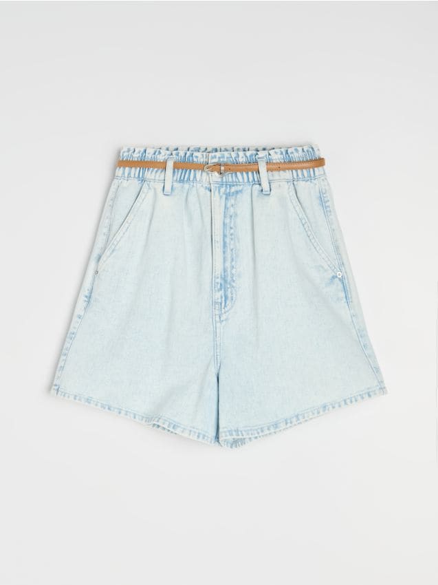 Sinsay - Szorty jeansowe paperbag z paskiem - niebieski