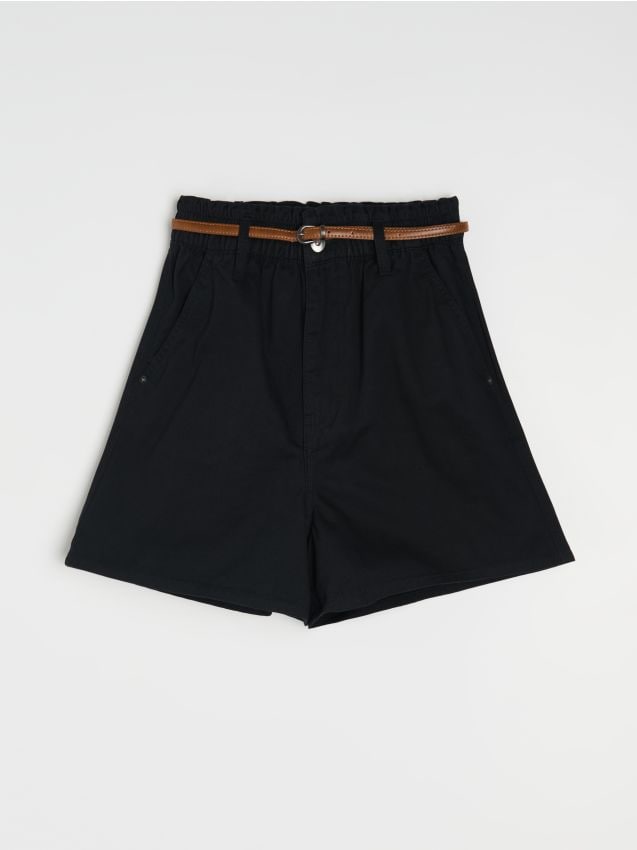 Sinsay - Szorty jeansowe paperbag z paskiem - czarny