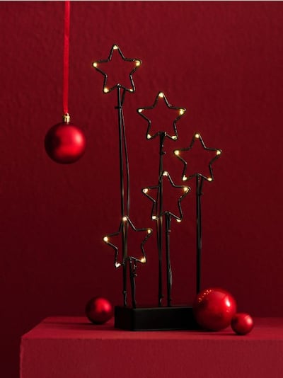 Svetlosna dekoracija sa zvezdama