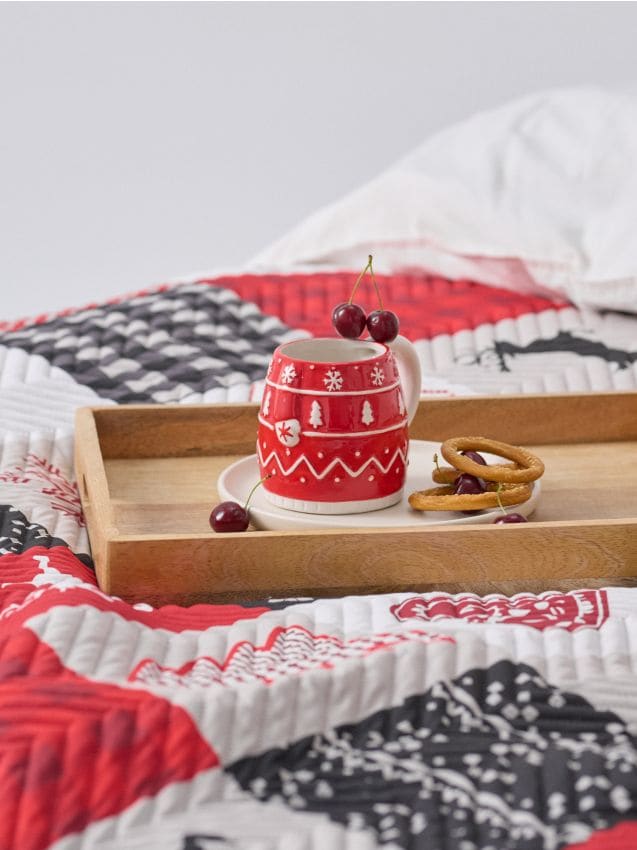 Sinsay - Cană ceramică cu toartă și motiv de Crăciun - roșu